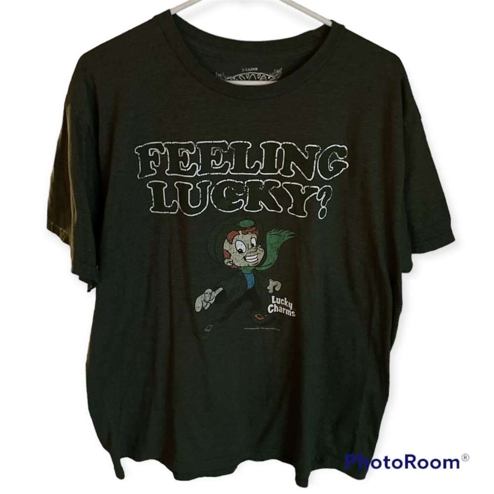 Lucky Charms Tshirt Mens XL Green Graphic Casual Irish Funny Cereal Lover